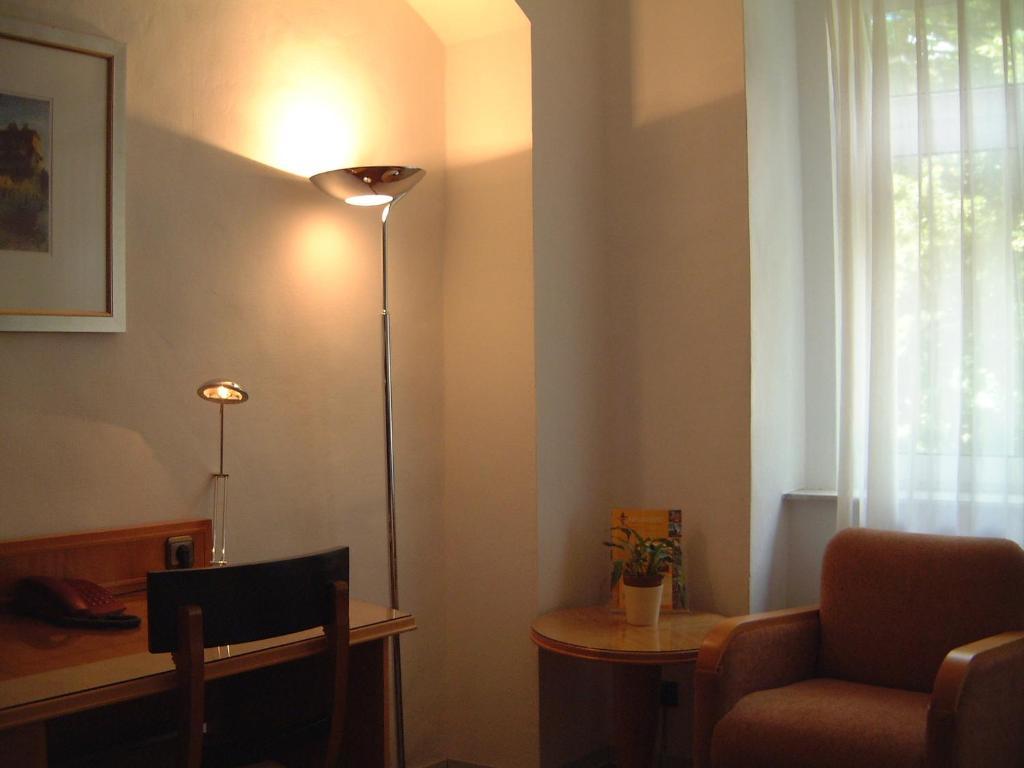 Hotel Restaurant Toscana Naumburg Naumburg  Ruang foto