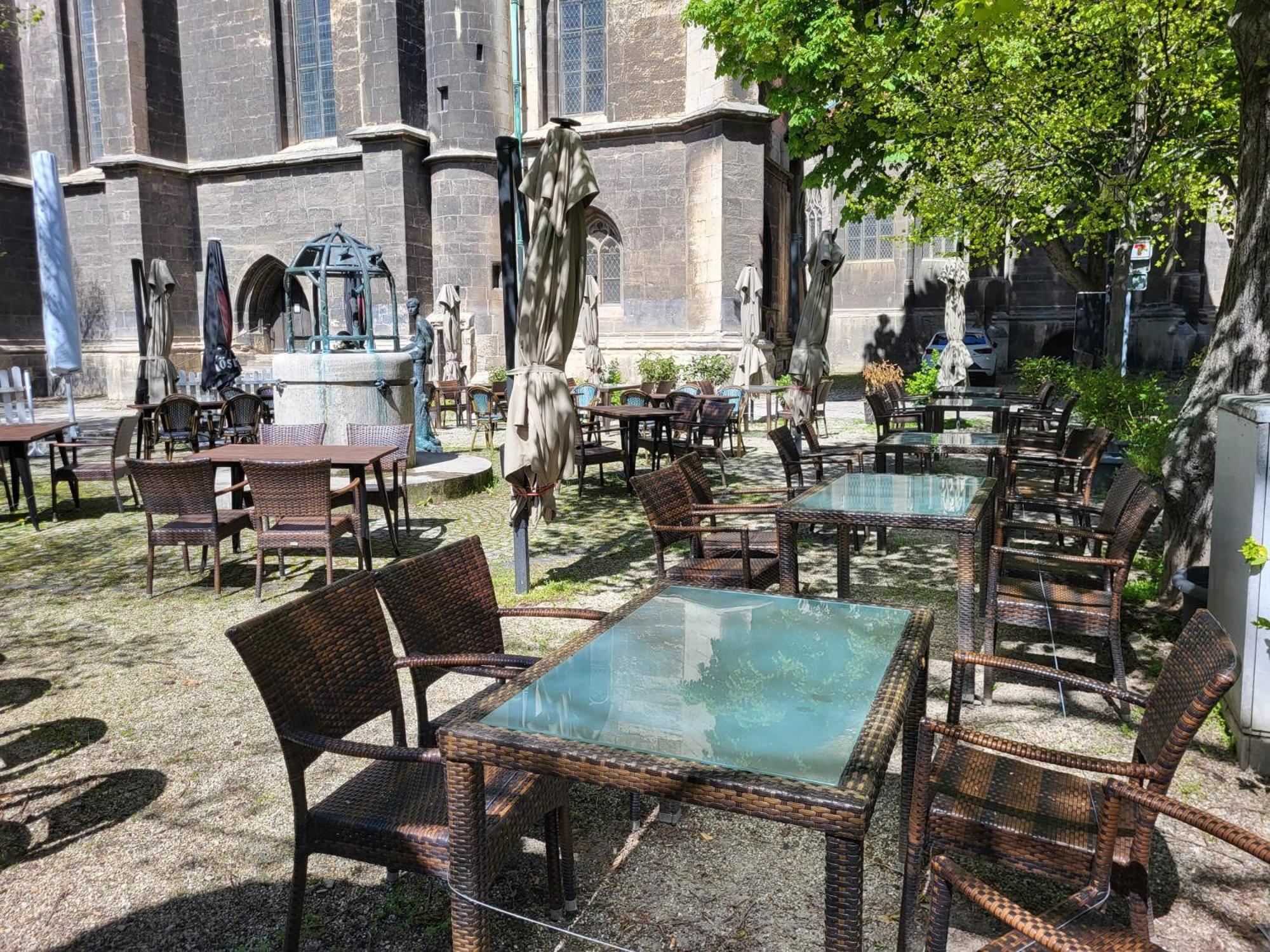 Hotel Restaurant Toscana Naumburg Bagian luar foto