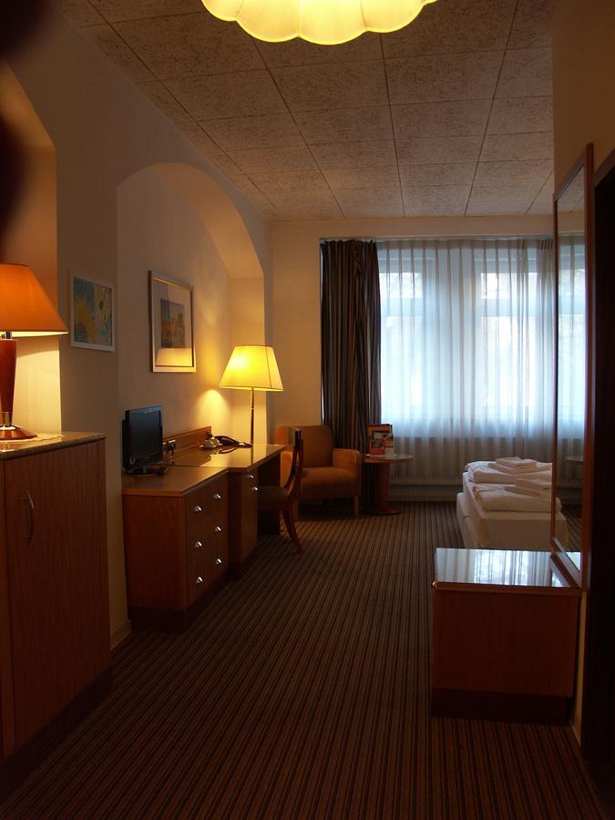 Hotel Restaurant Toscana Naumburg Naumburg  Bagian luar foto